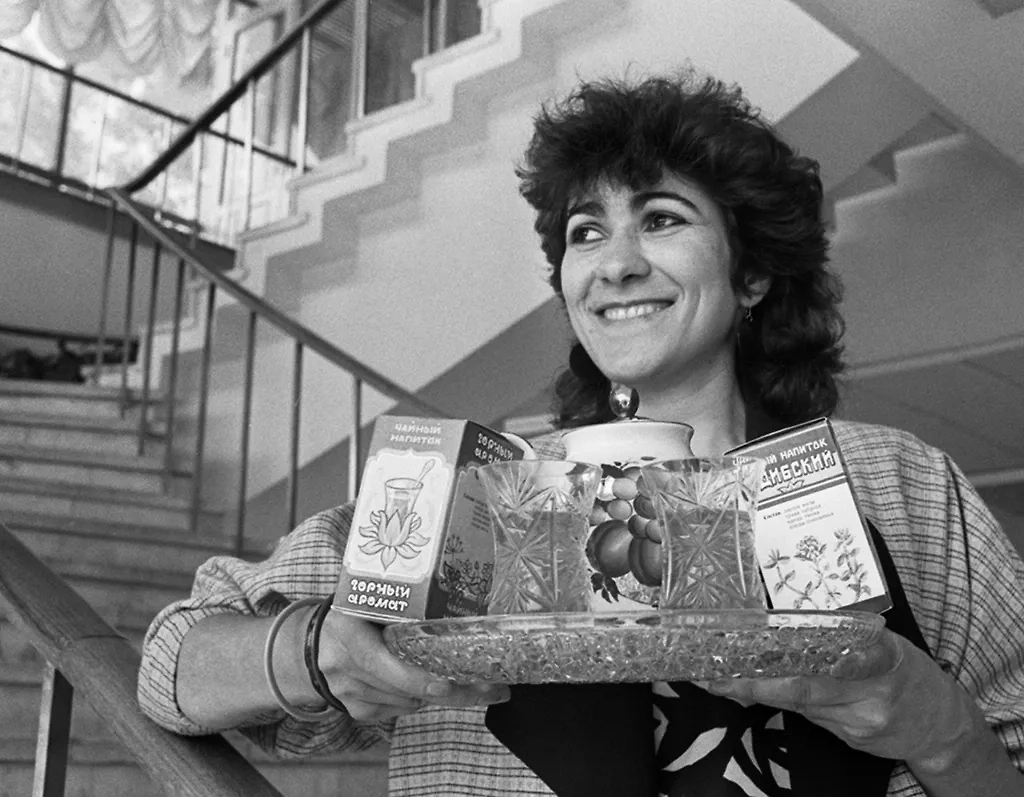 Чем спасались зимой в СССР от гриппа. Фото © ТАСС / Рудольф Дик 