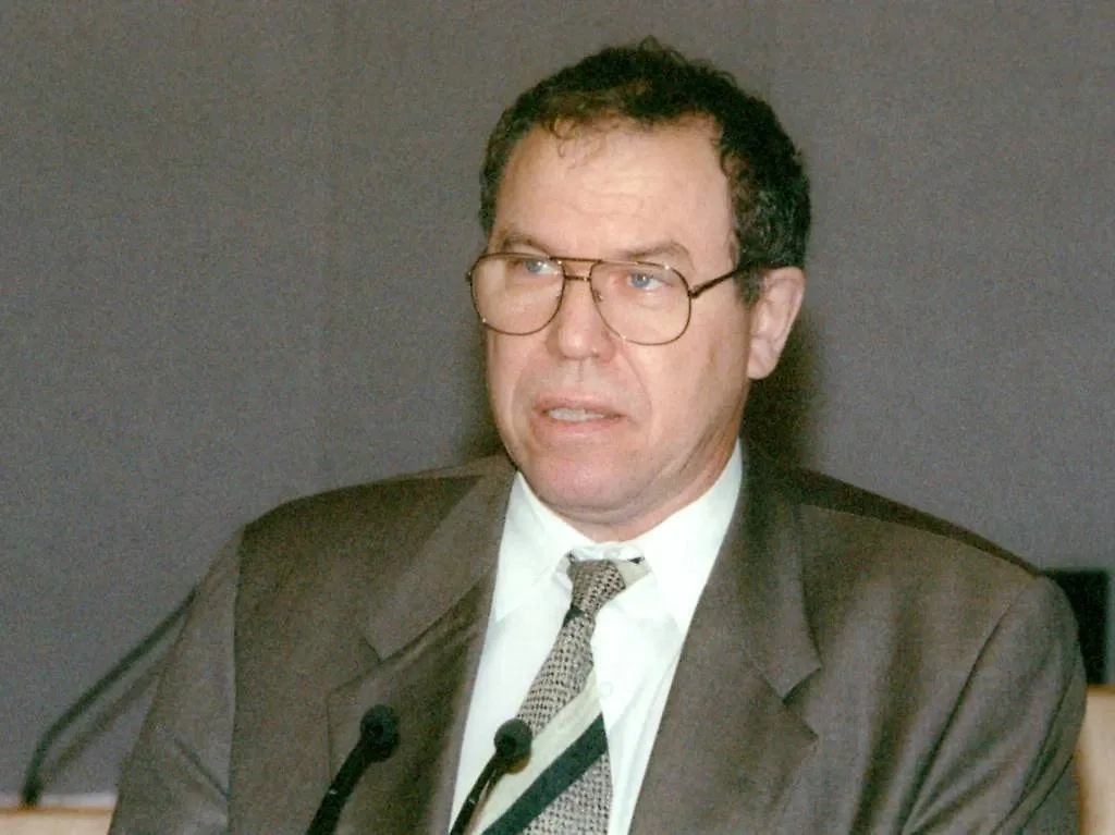 Лев Рохлин в Госдуме незадолго до своего убийства. Фото © ТАСС / Николай Малышев 