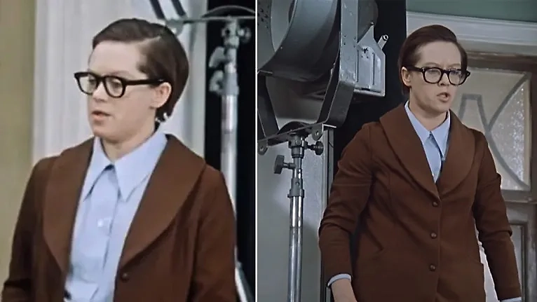 В одном из лучших фильмов СССР "Служебный роман" пуговицы на пиджаке у Людмилы Прокофьевны то застёгиваются, то расстёгиваются. Кадр из фильма "Служебный роман", режиссёр Эльдар Рязанов, сценарист Эмиль Брагинский / Kinopoisk