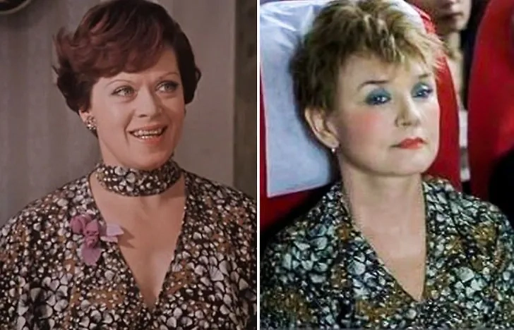 Платье из советского фильма "Служебный роман" вновь использовалось в 1996 году, когда снимали "Ширли-мырли". Кадр из фильма "Служебный роман", режиссёр Эльдар Рязанов, сценарист Эмиль Брагинский / Kinopoisk, кадр из фильма "Ширли-мырли", режиссёр Владимир Меньшов, сценаристы Владимир Меньшов, Виталий Москаленко, Андрей Самсонов / Kinopoisk