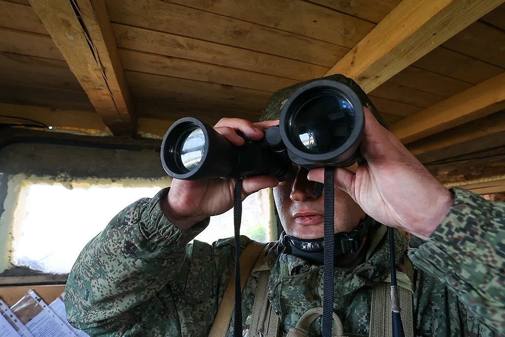 Российские войска продолжают штурмовые действия на окраинах населённого пункта Часов Яр, 27 мая. Фото © ТАСС / Александр Полегенько