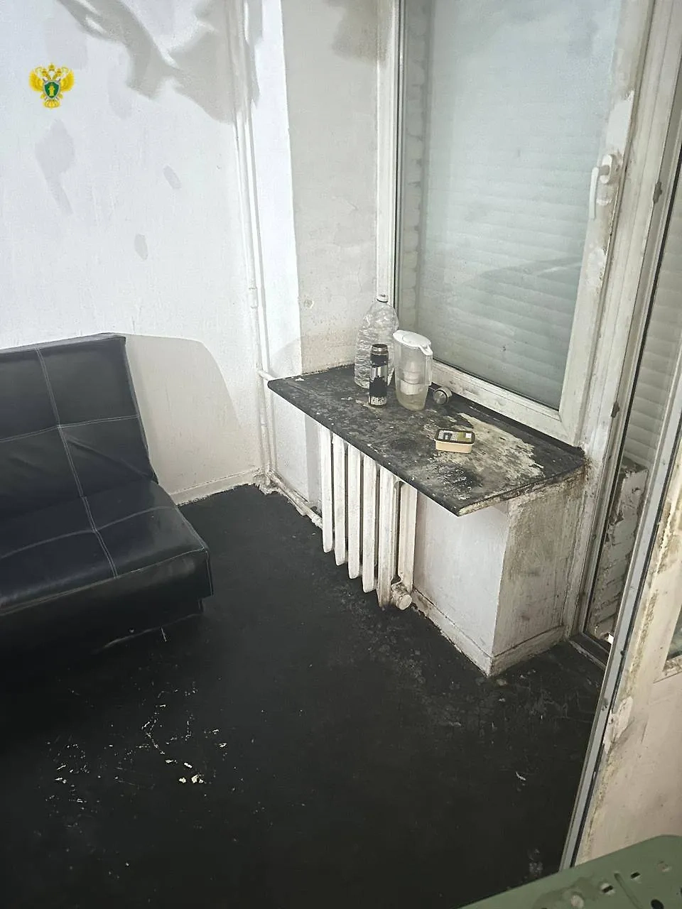 Кадры из квартиры по месту регистрации подозреваемого. Фото © Telegram / Прокуратура Москвы