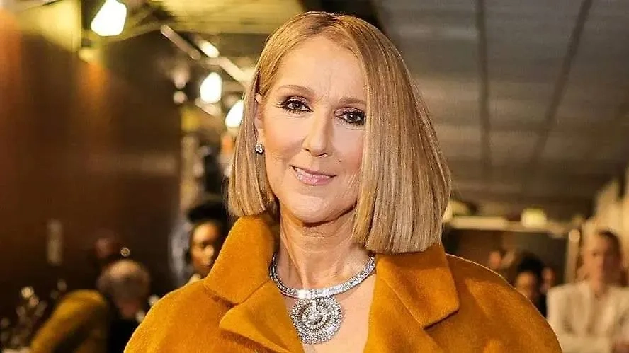 Певица почти не контролирует свои мышцы. Фото © Instagram (признан экстремистской организацией и запрещён на территории Российской Федерации) / celinedion