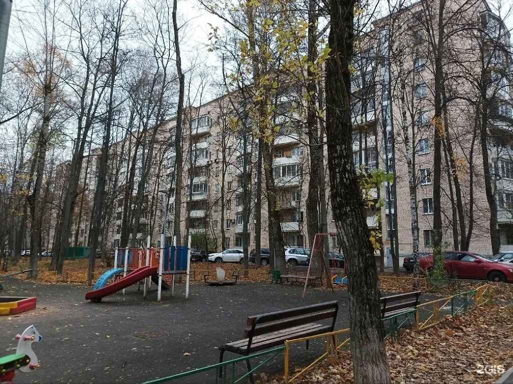 Сталинка на проспекте Вернадского. Фото © 2gis