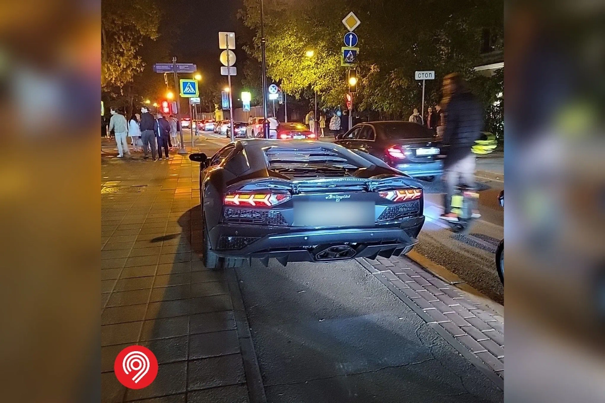 Lamborghini Aventador, на котором ездит блогер Асхаб Тамаев. Фото © Telegram / Дептранс Москвы