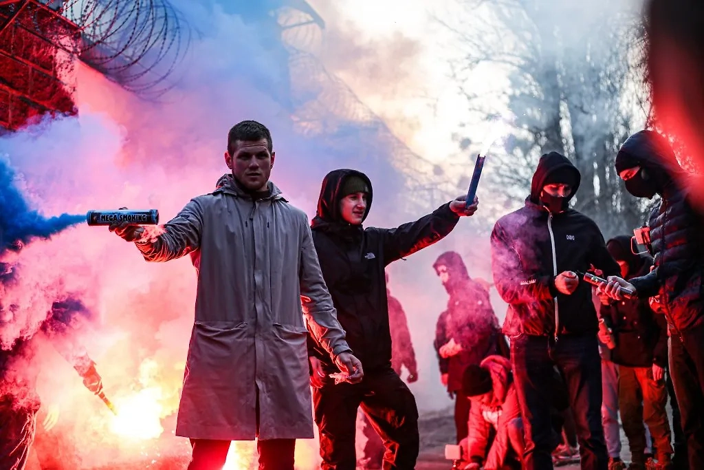 Филимонов за привычной работой. Фото © graty.me