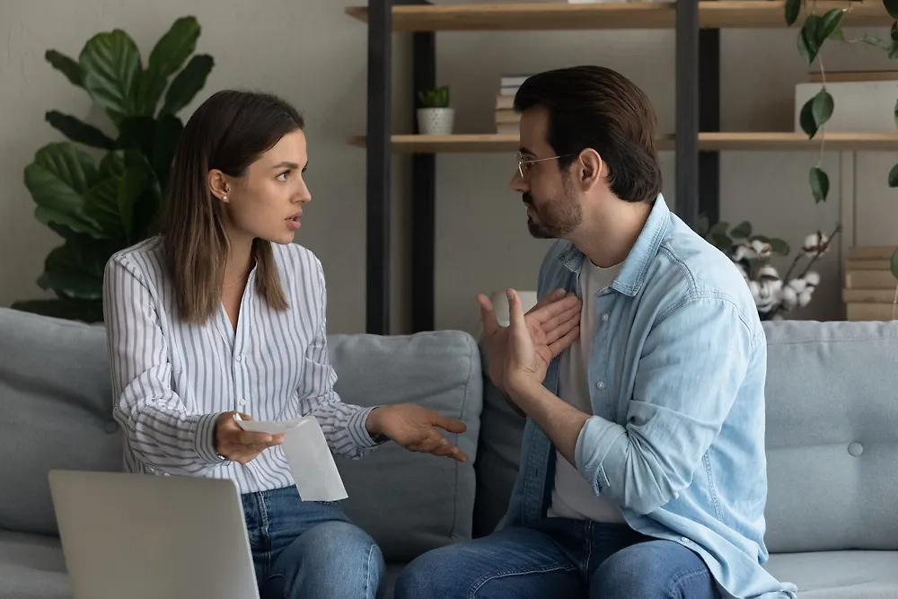 Страстная неделя 2025 должна быть посвящена подготовке себя и своего жилища к празднику Пасхи. Фото © Shutterstock / FOTODOM / fizkes