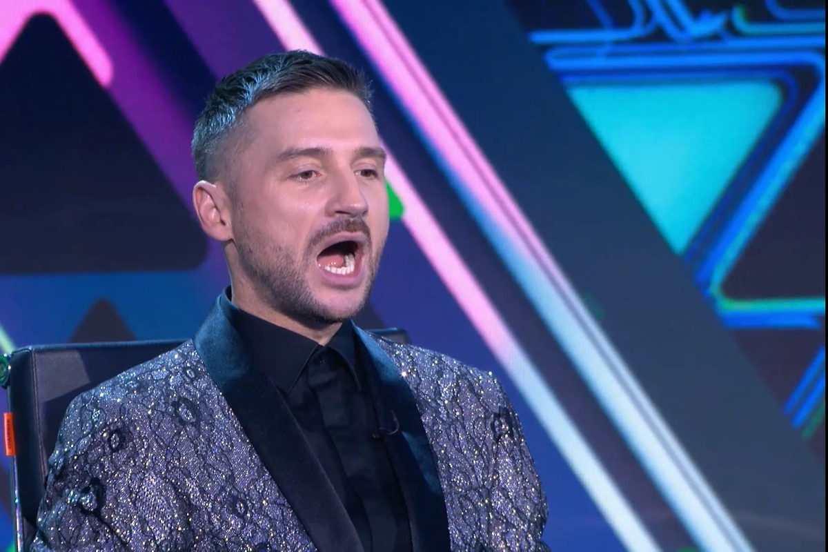 Лазарев обвиняет Кудрявцеву в неудачах в любви. Фото © RUTUBE / HTB