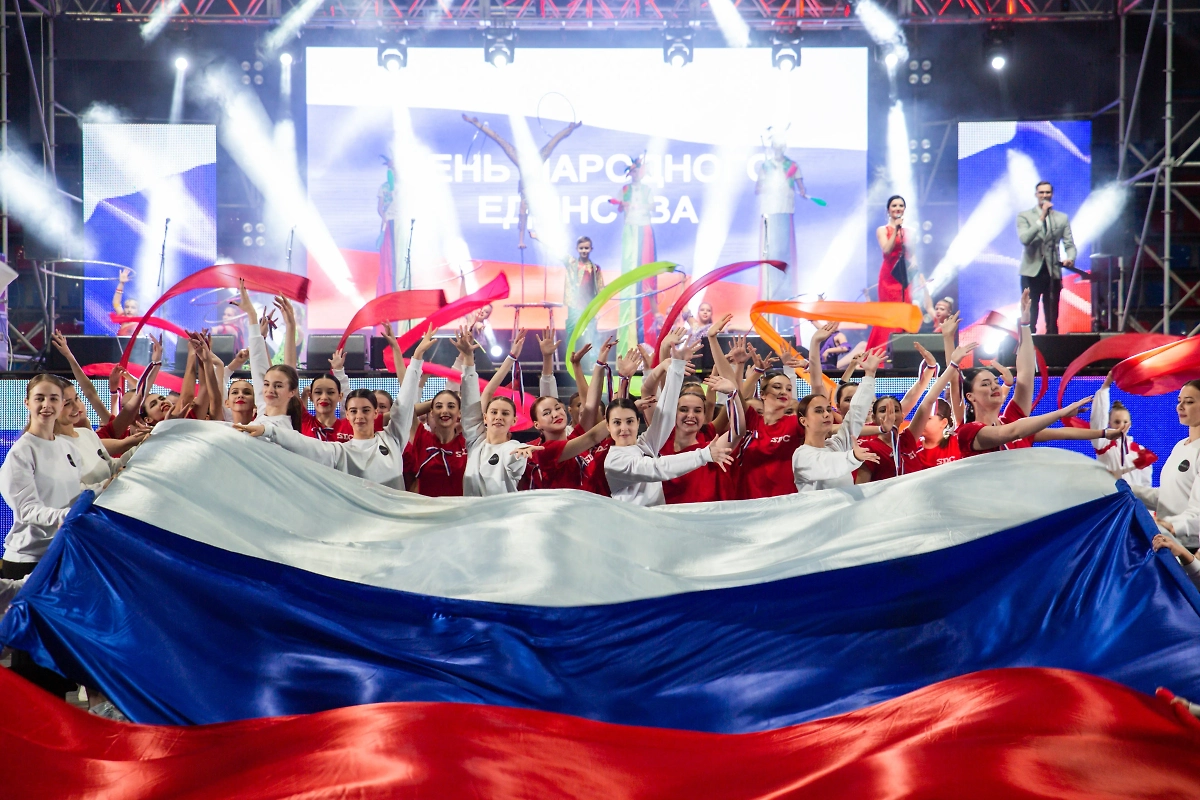 16 декабря 2004 года Госдума РФ приняла поправки в Федеральный закон «О днях воинской славы (победных днях) России», включая День народного единства. Фото © ТАСС / Александр Река