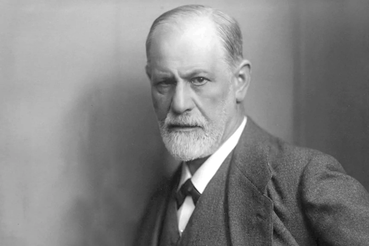 Кровь во сне по Фрейду значит одержимость сексом или кривотолки на данную тему за спиной. Фото © Wikipedia / Max Halberstadt