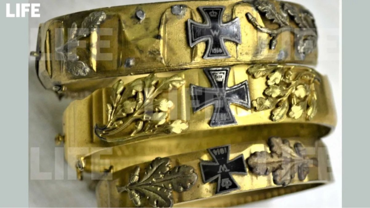 Изъятые брянской таможней браслеты. Фото © ФТС России / Предоставлено Life.ru