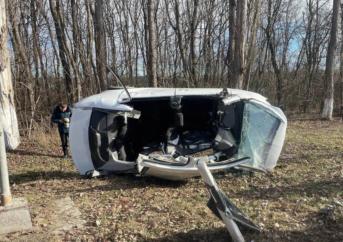 В аварии в Кабардино-Балкарии погибли пять человек. Фото © Telegram /Госавтоинспекция КБР 