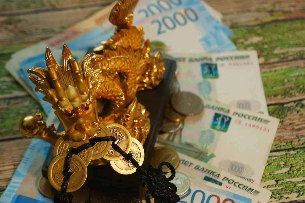 Как правильно тратить деньги, чтобы они возвращались и приумножались. Фото © Shutterstock / FOTODOM