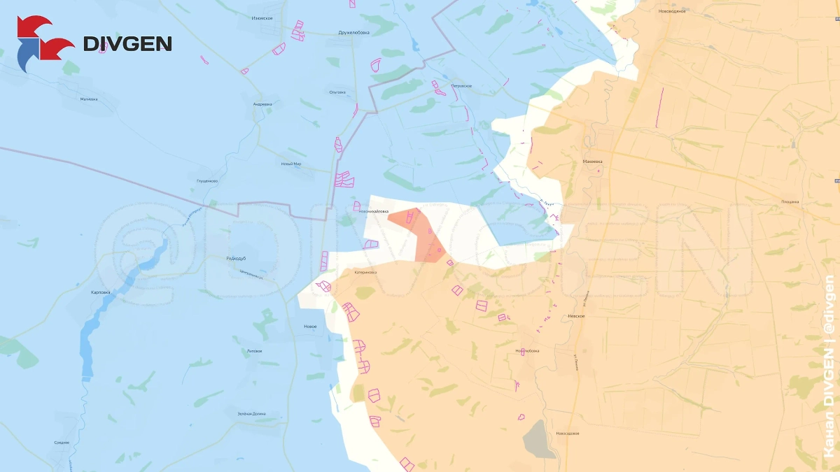 Карта СВО на 15 апреля 2025 года. Первые штурмовые группы ВС РФ зашли в Новомихайловку. Фото © Telegram / DIVGEN 🚩 Карта СВО