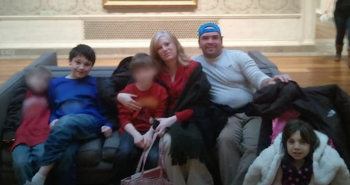 Образцовая американская семья Барнетт винит во всём девушку с инвалидностью, за которой у них не получилось нормально ухаживать. Фото © Youtube / New Detective