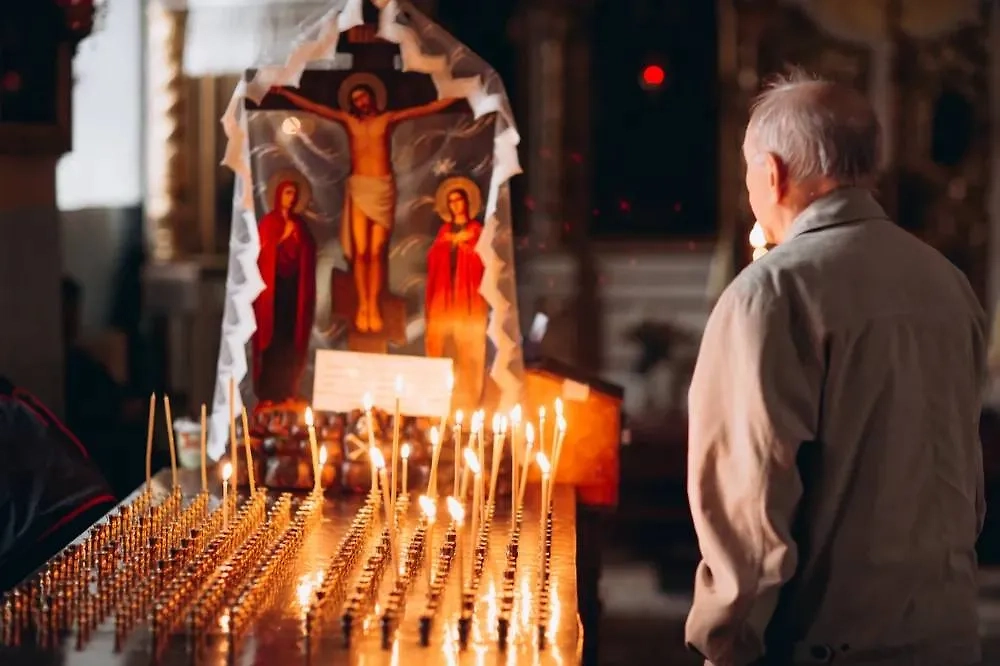 Наш народ придумал множество традиций на Страстную пятницу, которая в 2025 году будет 18 апреля. Фото © Shutterstock / FOTODOM / Alena Gan