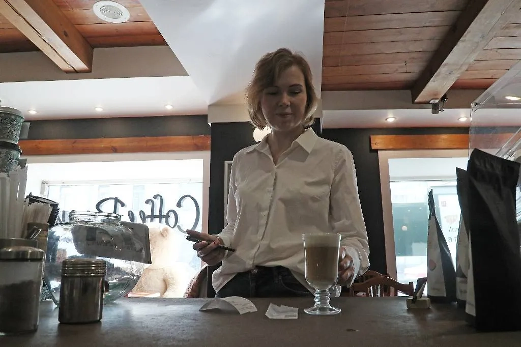 Когда-то было время, когда раф многих раздражал как что-то новое и непонятное, о чём говорят из каждого утюга. Теперь мы привыкли к нему. Фото © ТАСС / Гавриил Григоров