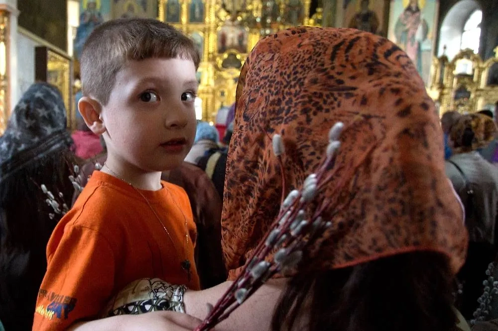 Вербное воскресенье 2025: поздравления для друзей, любимых и семьи.