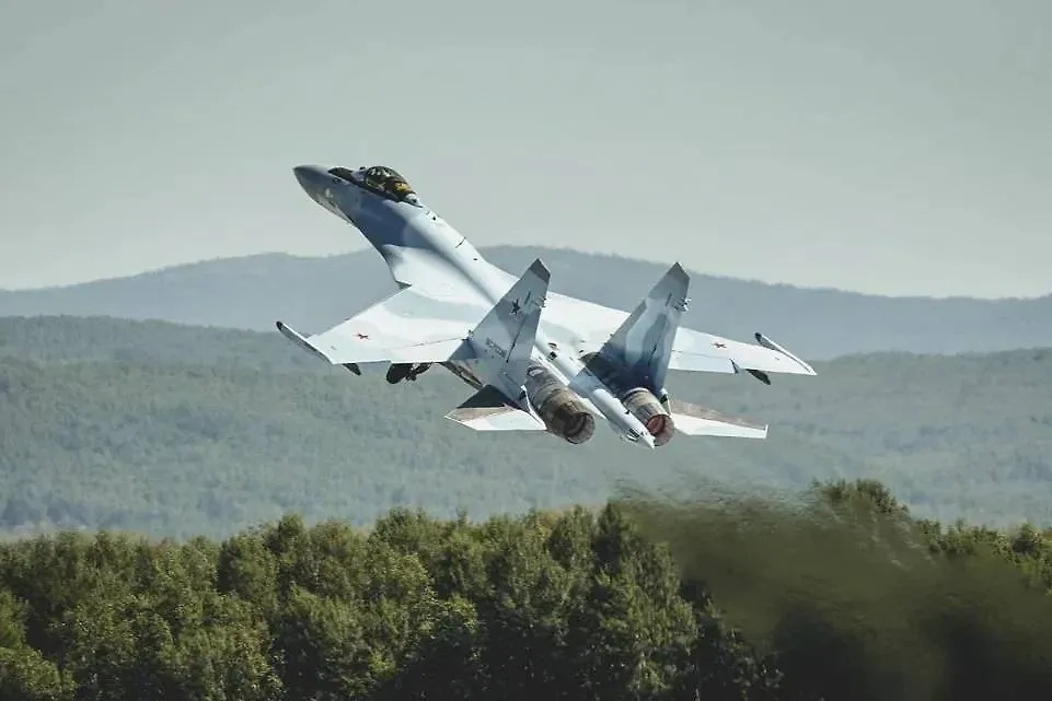 Российский истребитель Су-35. Фото © Telegram / Ростех