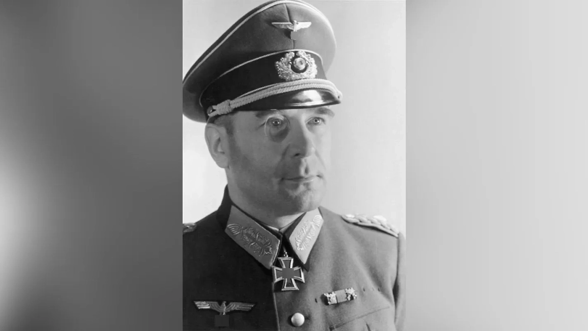 Ганс Кребс. Фото © Wikipedia / Bundesarchiv