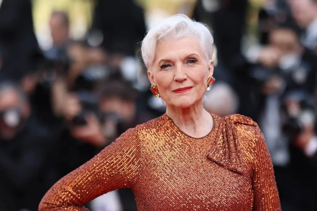 Мама Илона Маска выступает против жёсткого голодания. Фото © ТАСС / AP / Vianney Le Caer