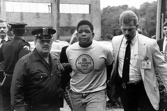 Крейг Прайс смог сотворить нечто, напрямую повлиявшее на законодательную систему США. Из-за него поменялись законы. Фото © Youtube / Зина Парижева