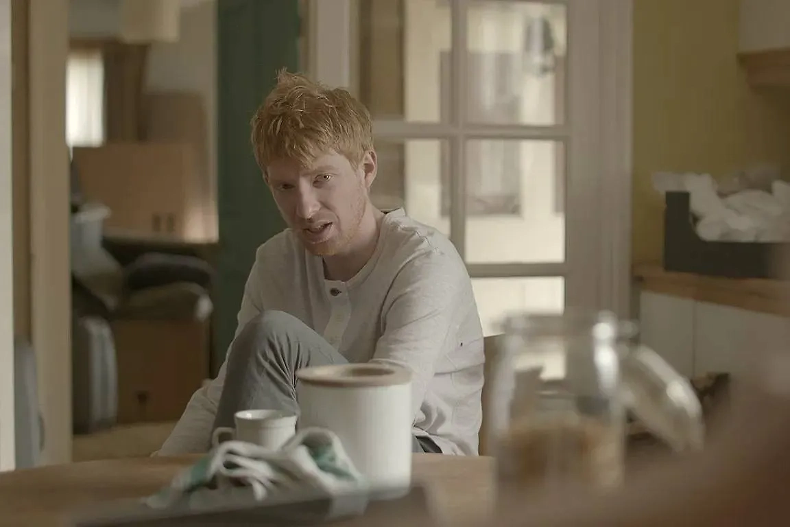 Рано или поздно практически каждый с этим столкнётся: смерть близких — это не шутки. Фото © Кадр из фильма «Чёрное зеркало», режиссёр Алисса Пэнкив и др. / Kino-teatr