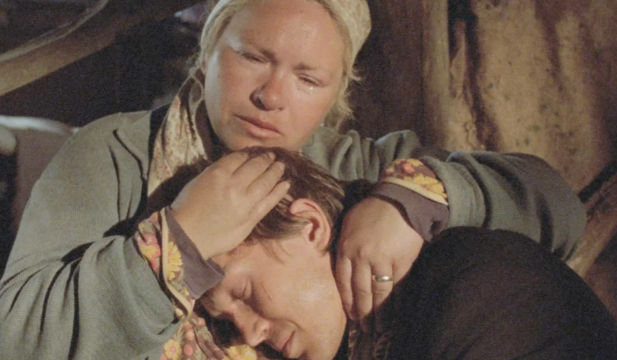 «Мусульманин» (1995): возвращение солдата-мусульманина в русскую деревню. Фото © Кадр из фильма «Мусульманин», режиссёр Владимир Хотиненко, сценарист Валерий Золотуха / Kinopoisk