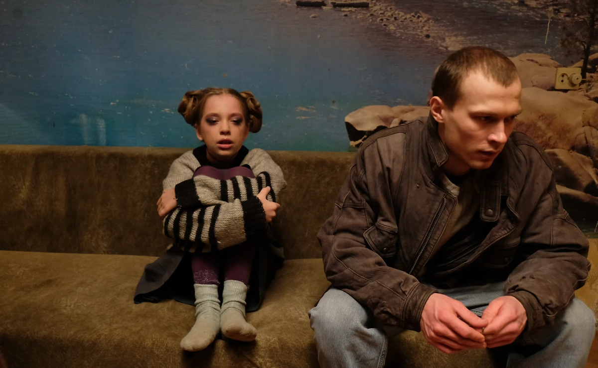 «Бык» (2019): молодой бандит и кризис 1998 года в провинции. Фото © Кадр из фильма «Бык», режиссёр Борис Акопов, сценарист Борис Акопов / Kinopoisk