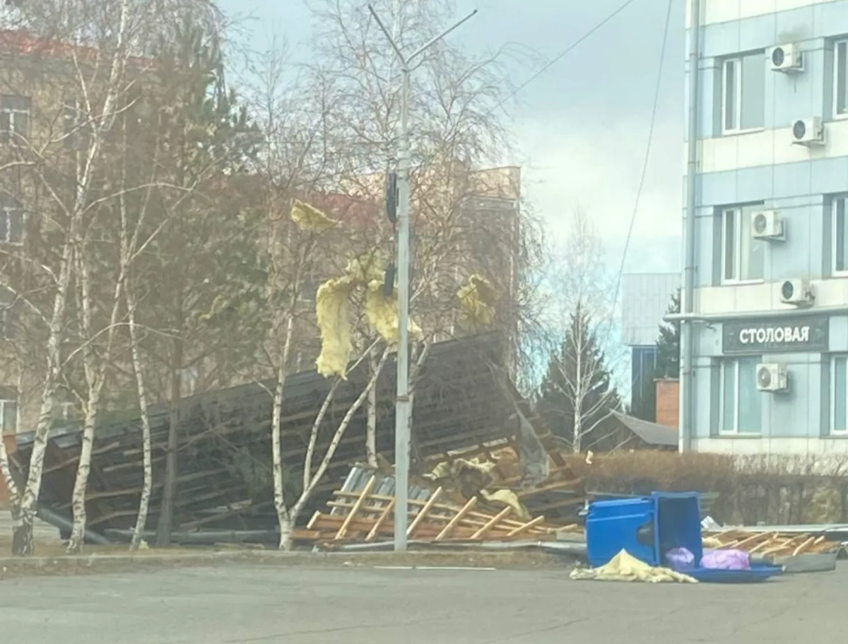 Ураган в Красноярске. Фото © VK / Вечерний топ новостей