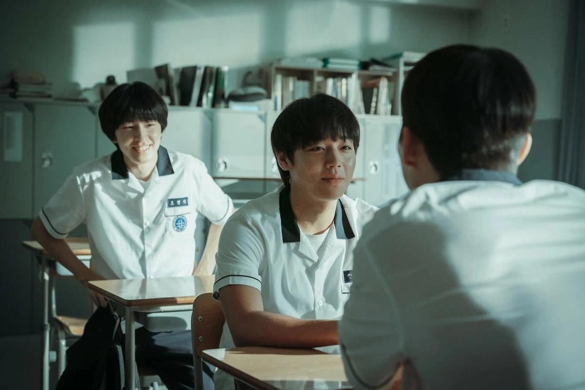 Дорама «Слабый герой» 2 сезон: актёрский состав и новые персонажи. Фото © Кадр из сериала «Слабый герой», режиссёры Ю Су-мин, Пак Тан-хи, сценаристы Ю Су-мин, Ким Джин-сок / Kinopoisk