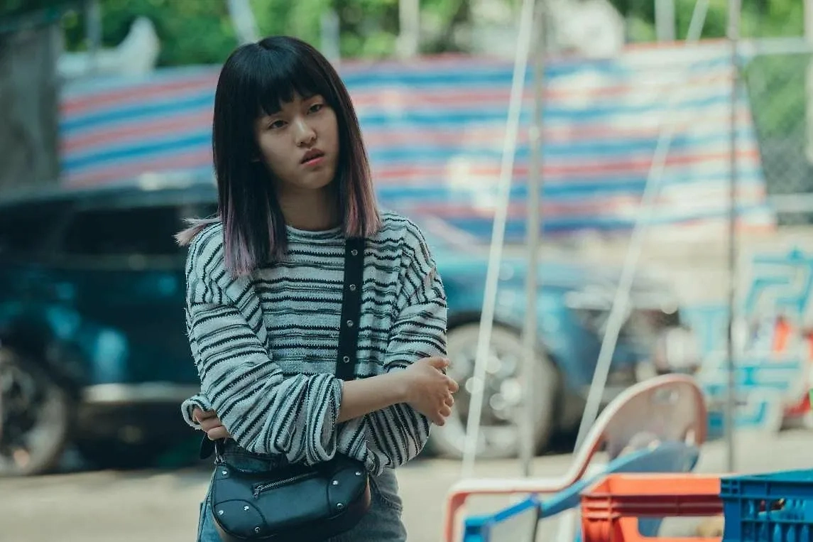 Отзывы и рецензии критиков о втором сезоне дорамы «Слабый герой». Фото © Кадр из сериала «Слабый герой», режиссёры Ю Су-мин, Пак Тан-хи, сценаристы Ю Су-мин, Ким Джин-сок / Kinopoisk