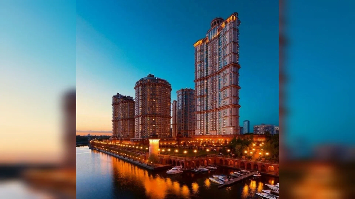 Семья Игоря Жирноклеева жила в ЖК «Алые паруса». Фото © yandex.eu