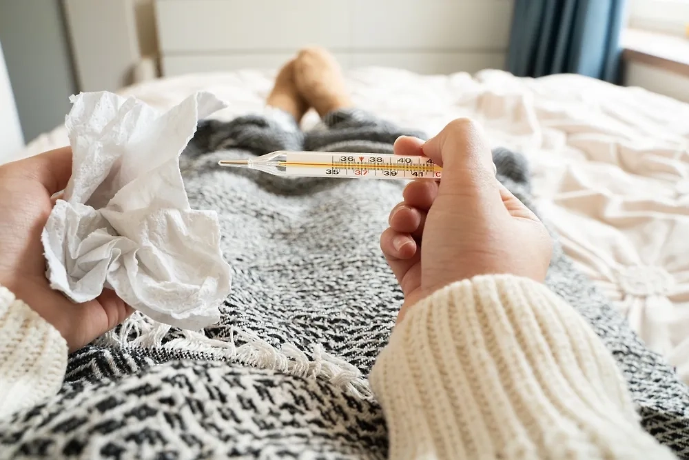 Когда сбивать температуру при гриппе. Фото © Shutterstock / FOTODOM / monshtein