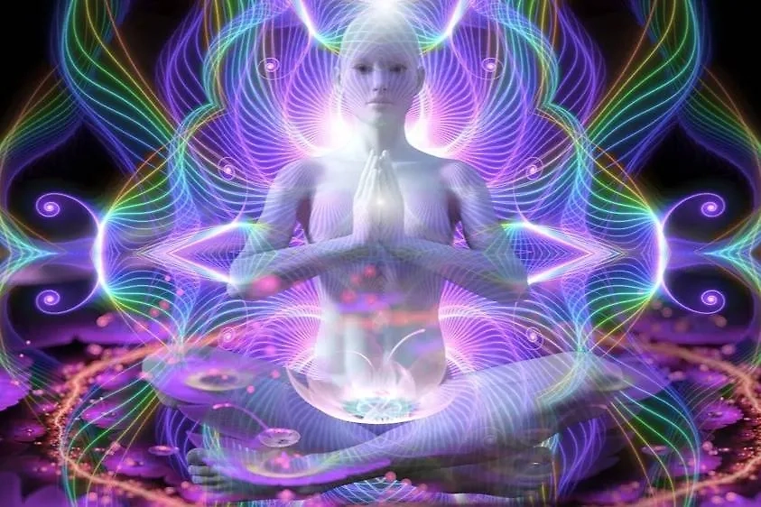 Лев Клыков разработал несколько методик для очищения от скверны и подготовки к Вознесению. Фото © Shutterstock / FOTODOM / OLaLa Merkel