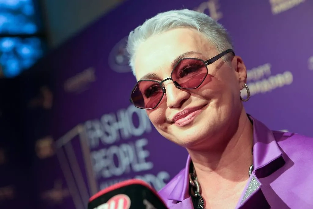 Катя Лель ценит свой комфорт, поэтому готова противостоять соседям, когда он нарушен. Фото © ТАСС / Владимир Андреев