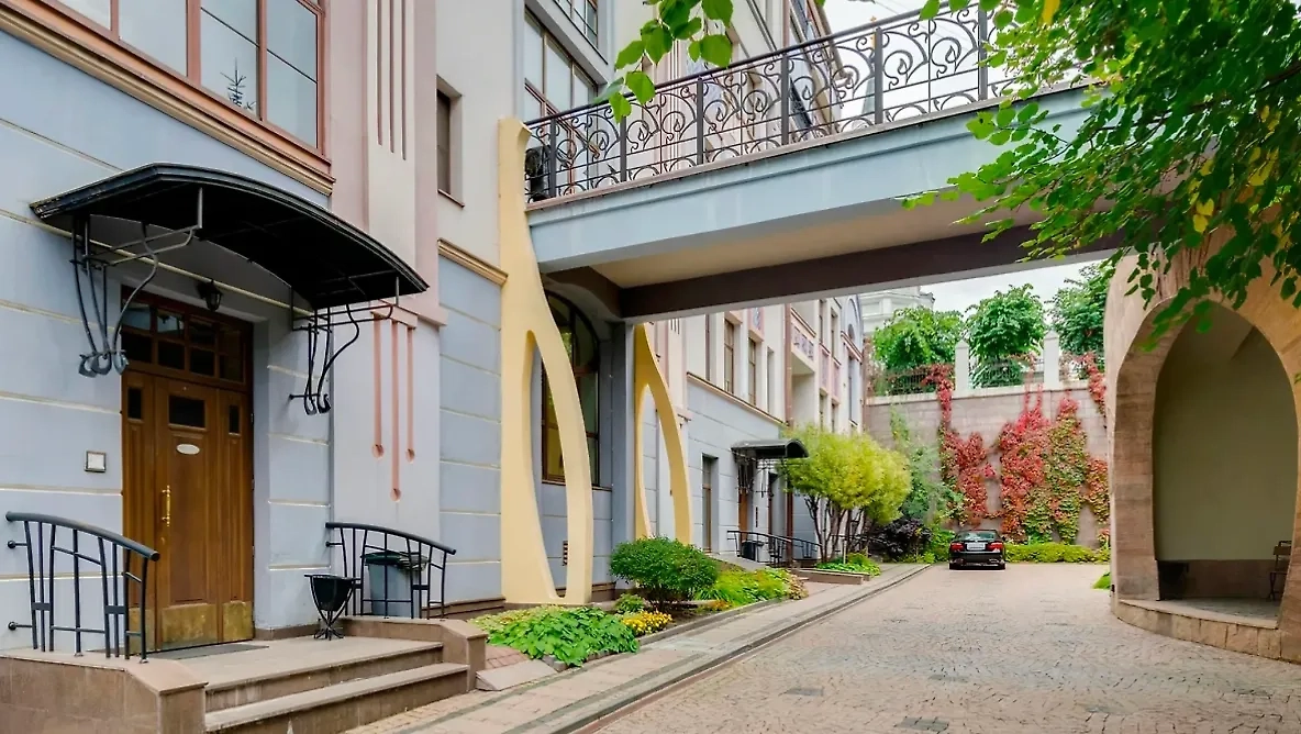 Таунхаус на территории клубного жилого комплекса «Три тополя». Фото © tritopolya.com