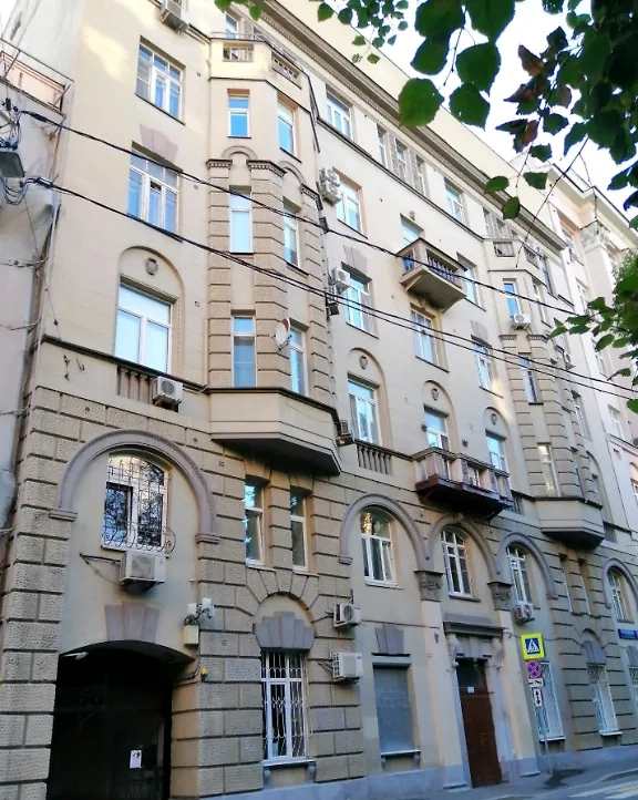 Дореволюционный особняк в Староконюшенном перелуке. Фото © 2Gis