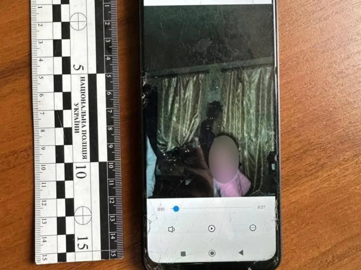 Снимок с телефона мальчика. Обложка © Facebook (признан экстремистской организацией и запрещён на территории Российской Федерации) / Сергей Болвинов