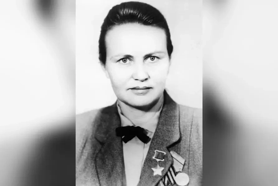 Медсестра Мария Байда вынесла 23 раненых под Севастополем. Фото © Wikipedia