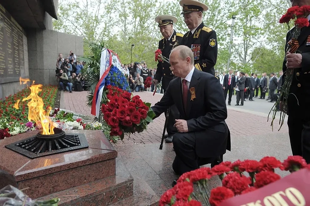 От Сталина до Путина: как менялись Парады Победы за прошедшие 80 лет. Фото © ТАСС / Алексей Дружинин