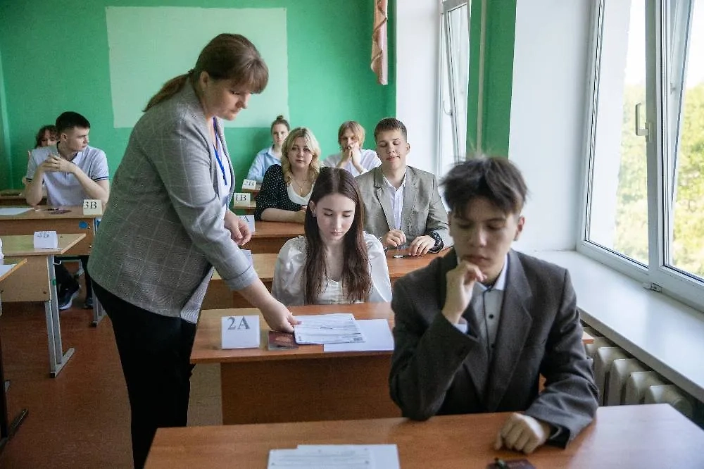 Основной период ОГЭ в 2025 году выпадает на конец мая и июнь. Фото © ТАСС / Павел Колядин