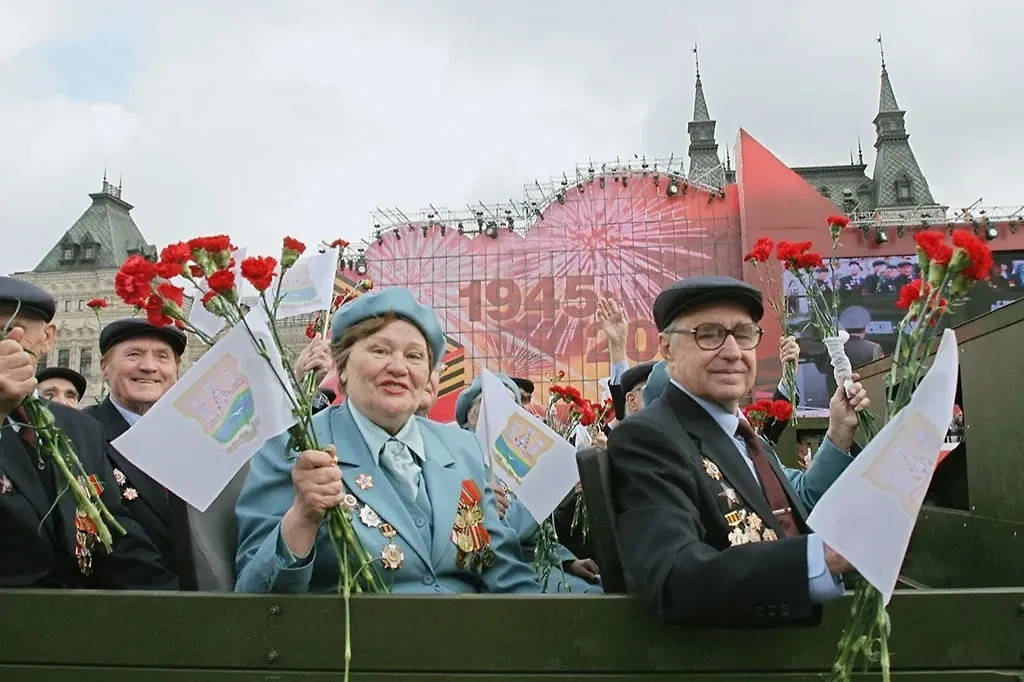 Фотолетопись Дня Победы: парады разных эпох в уникальных снимках. Фото © ТАСС / Сергей Жуков