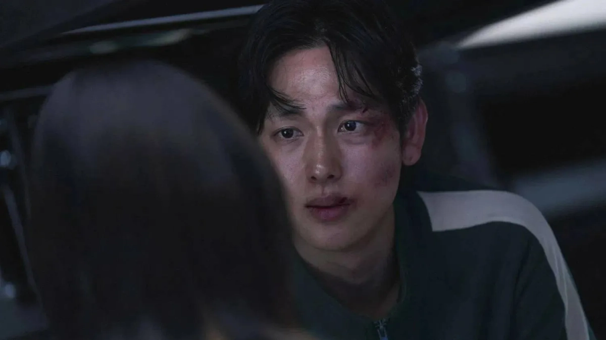 Третий сезон раскроет все тайны «Игры в кальмара». Фото © Кадр из сериала «Игра в кальмара», режиссёр Хван Дон Хёк, сценарист Хван Дон Хёк / Kinopoisk