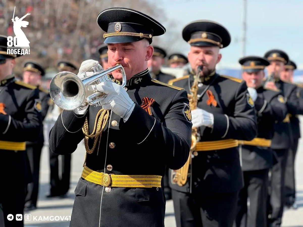 Парад Победы. Фото © VK / Правительство Камчатского края