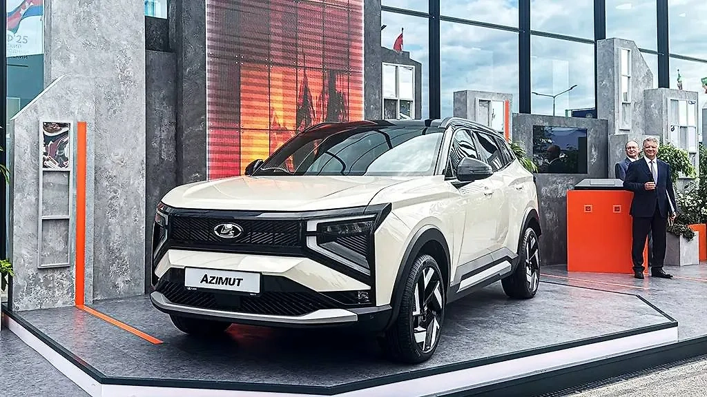 Автомобиль Lada Azimut. Фото © ТАСС / Мила Степанян