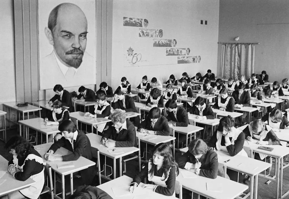 Методы советского воспитания, которые стоит вернуть в семьи. Фото © ТАСС / Александр Мичев 