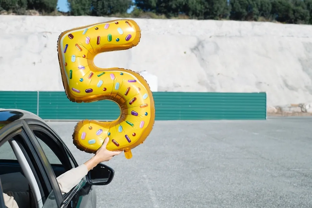 Число 5 — такое свободное и переменчивое... И оно тоже свидетельствует о долгой жизни! Фото © Shutterstock / FOTODOM / nito