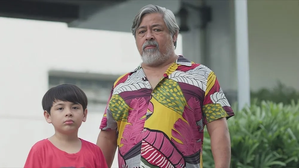 «Лоло и малыш» поднимает неоднозначные жизненные вопросы. Фото © фильм «Лоло и малыш», режиссёр/сценарист Бенедикт Мике / Kino-teatr