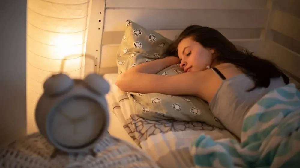 Магнитная буря в Москве 25 июня: как влияет на организм и как сохранить здоровье во время «космической непогоды». Фото © Shutterstock / FOTODOM / fotodrobik